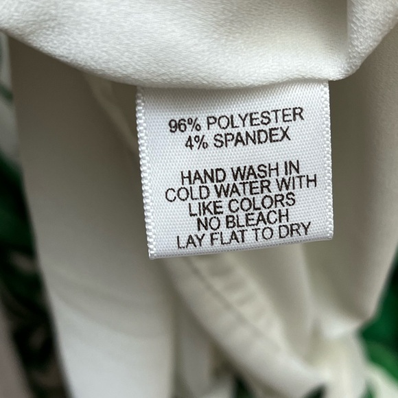 Gibson Hi Sugarplum Palm Springs Festival
Maxi Dress size XS - Picture 11 of 13